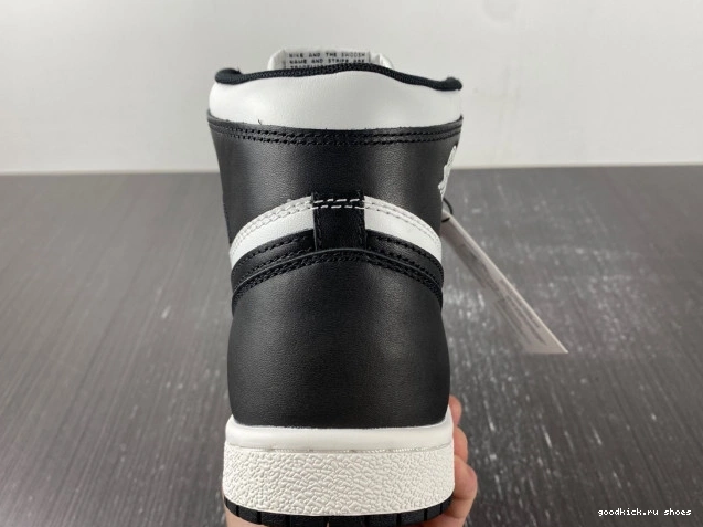 High (2023) 85 Black Jordan Retro White 1 BQ4422-001 0817